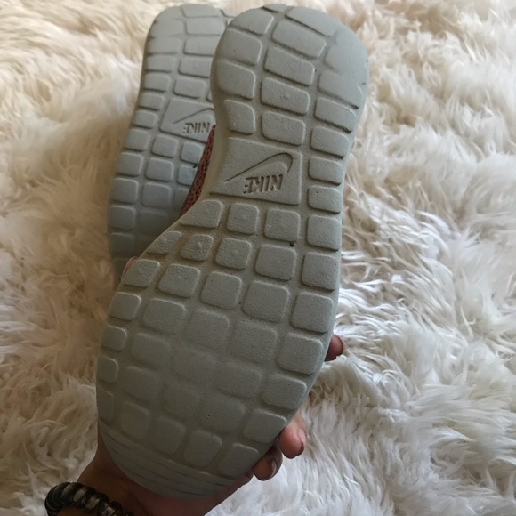 LIMITED EDITION Nike Roshe Run Speckled Pink/Grey - Picture 6 of 7